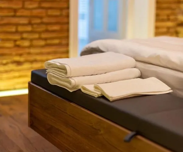 Casa Nym Guest house